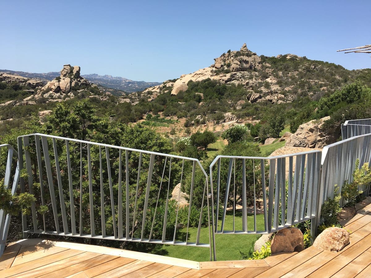 Terrace view over the granite rocks and greenery surrounding Villa Horizon
